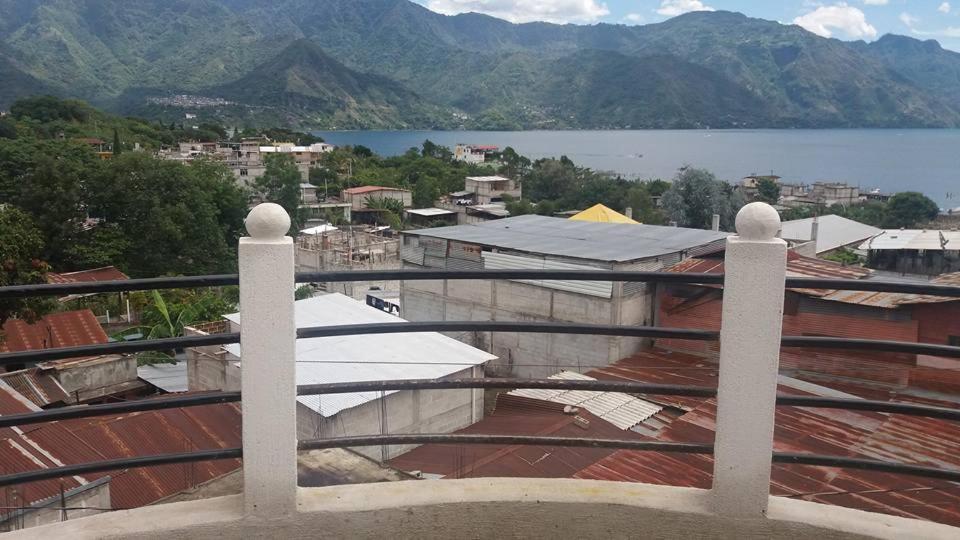Hotel Don Chema San Pedro La Laguna Eksteriør bilde